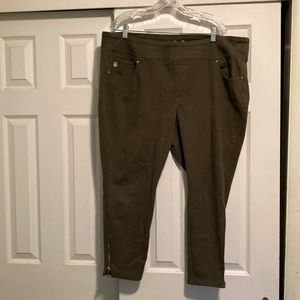 Belle by Kim Gravel petite pull on Skinny Genes